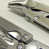 leatherman.jpg 200200 17K